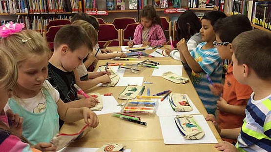 Bastelspaß für Vorschulkinder in der Bücherei